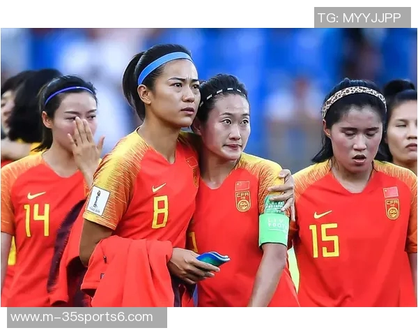 吴海燕足球之路：从青涩少女到国家队的骄傲与坚持